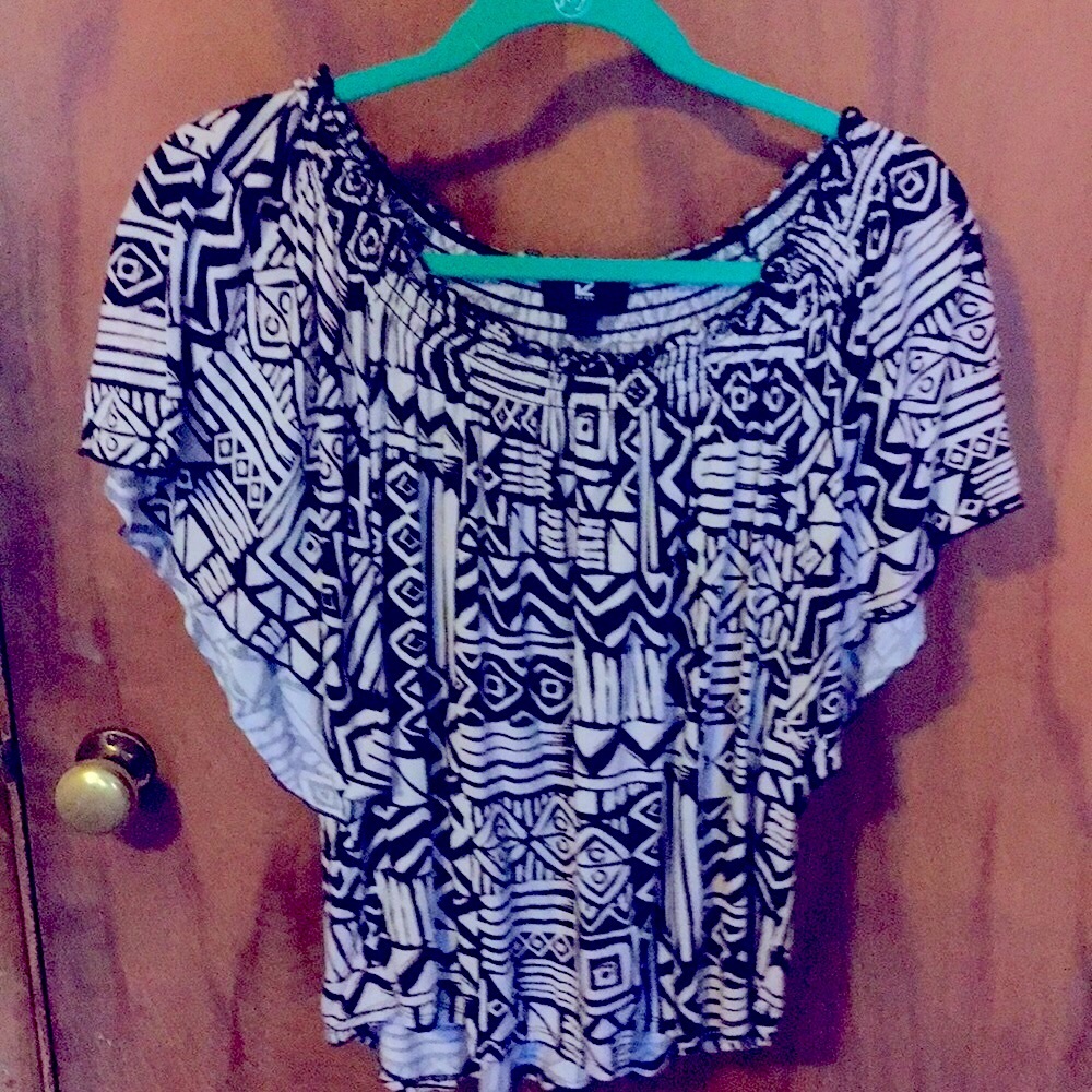 IZ byer off shoulder top